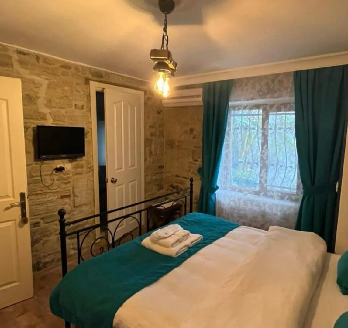 Foca Antik Otel