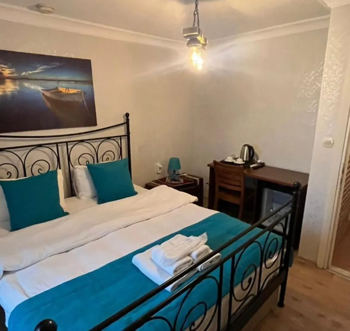 Hotel Foca Antik Otel