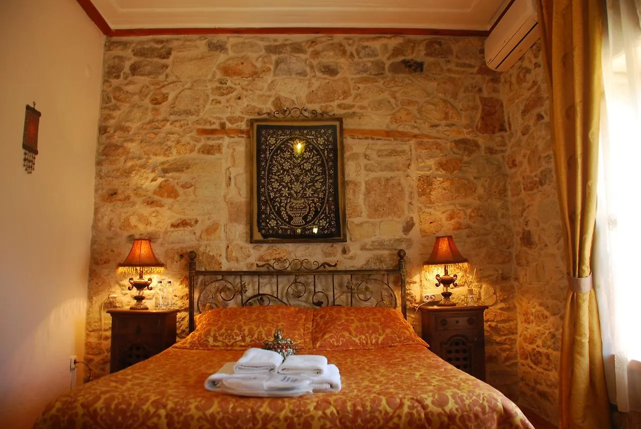 Foca Antik Otel Hotel