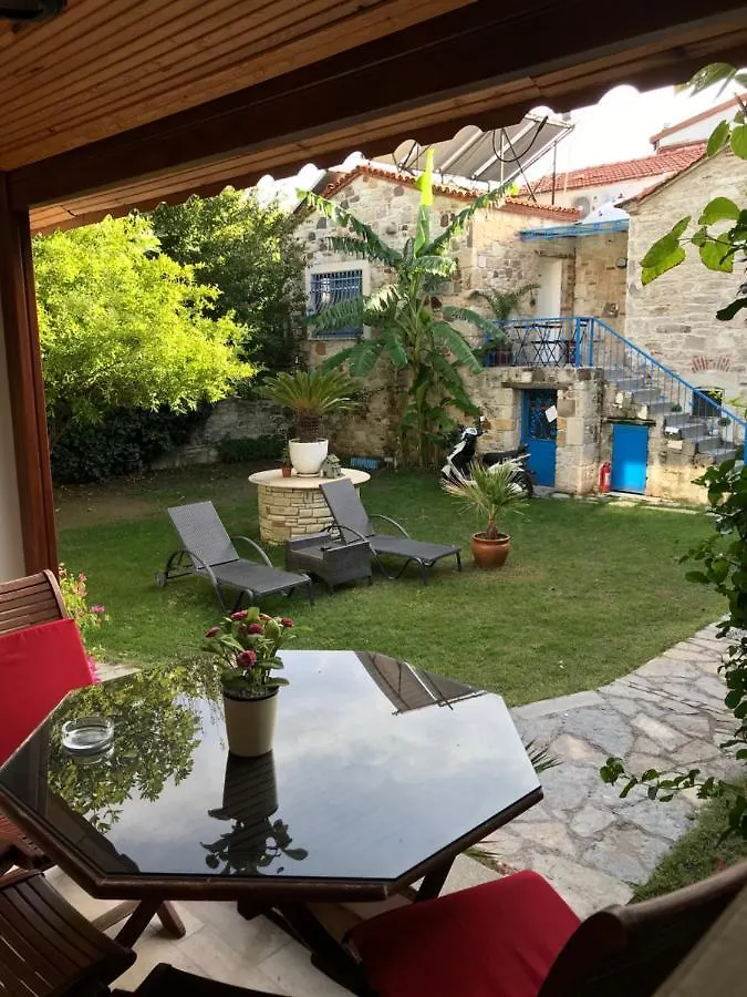 Foca Antik Otel